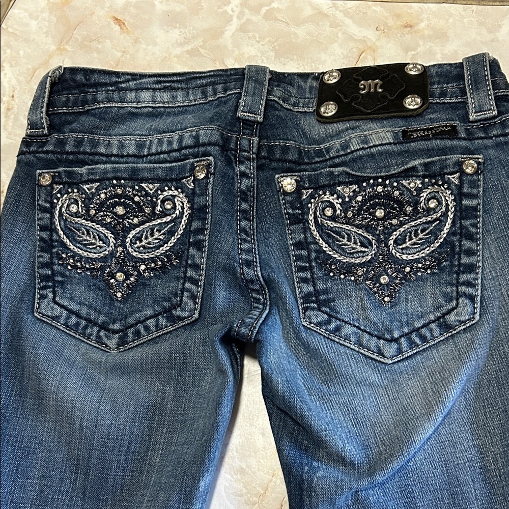 Women's Blue Embroidered Jeans